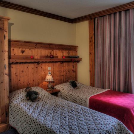 Le Cheval Blanc - Village Montana Val Thorens Luaran gambar