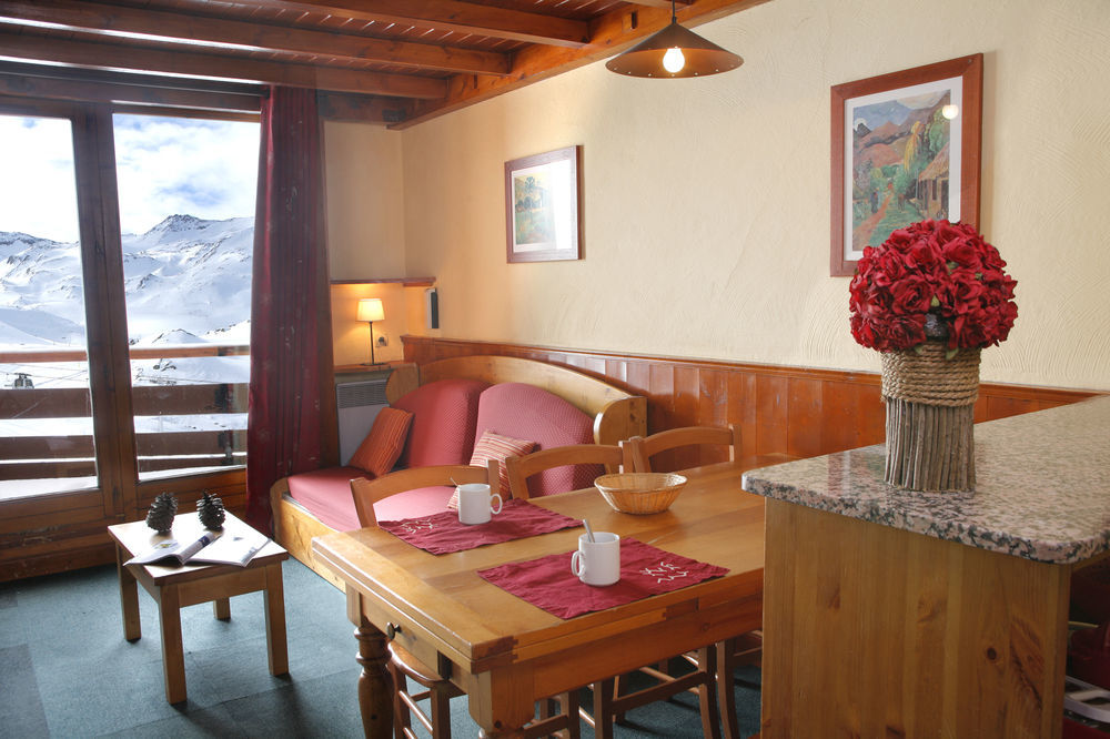 Le Cheval Blanc - Village Montana Val Thorens Luaran gambar